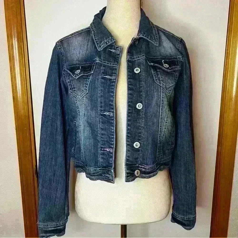 Maurices Denim Jean Jacket Women Small Blue Button Up Cropped Casual Long Sleeve